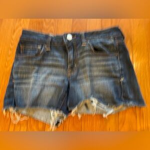 American eagle outfitters 
Super stretch
Size 6